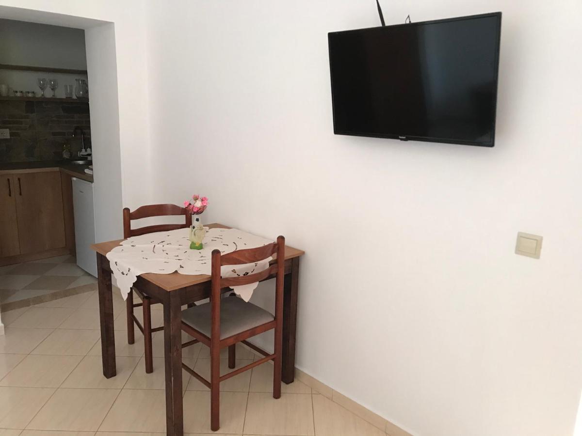 Elti Apartment ساراندا المظهر الخارجي الصورة