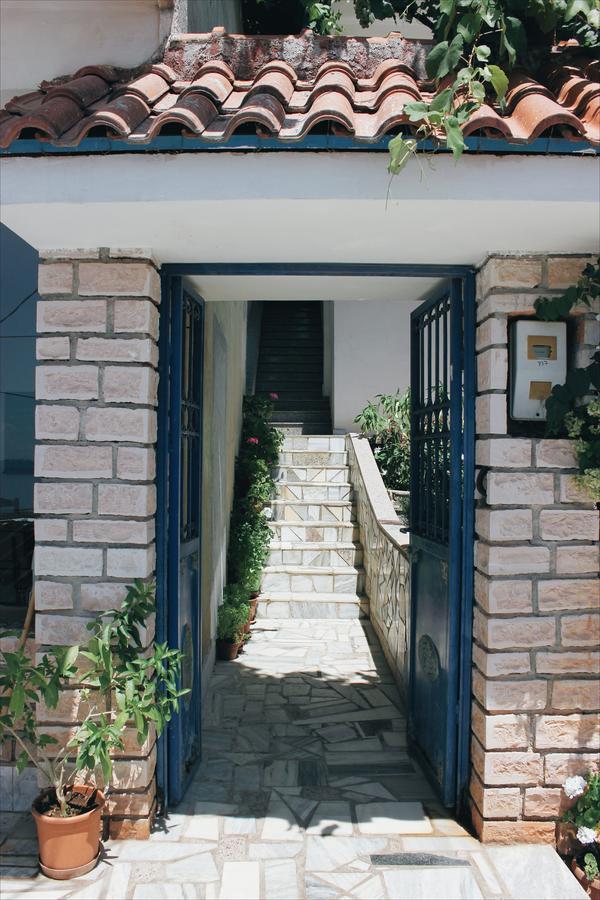 Elti Apartment ساراندا المظهر الخارجي الصورة
