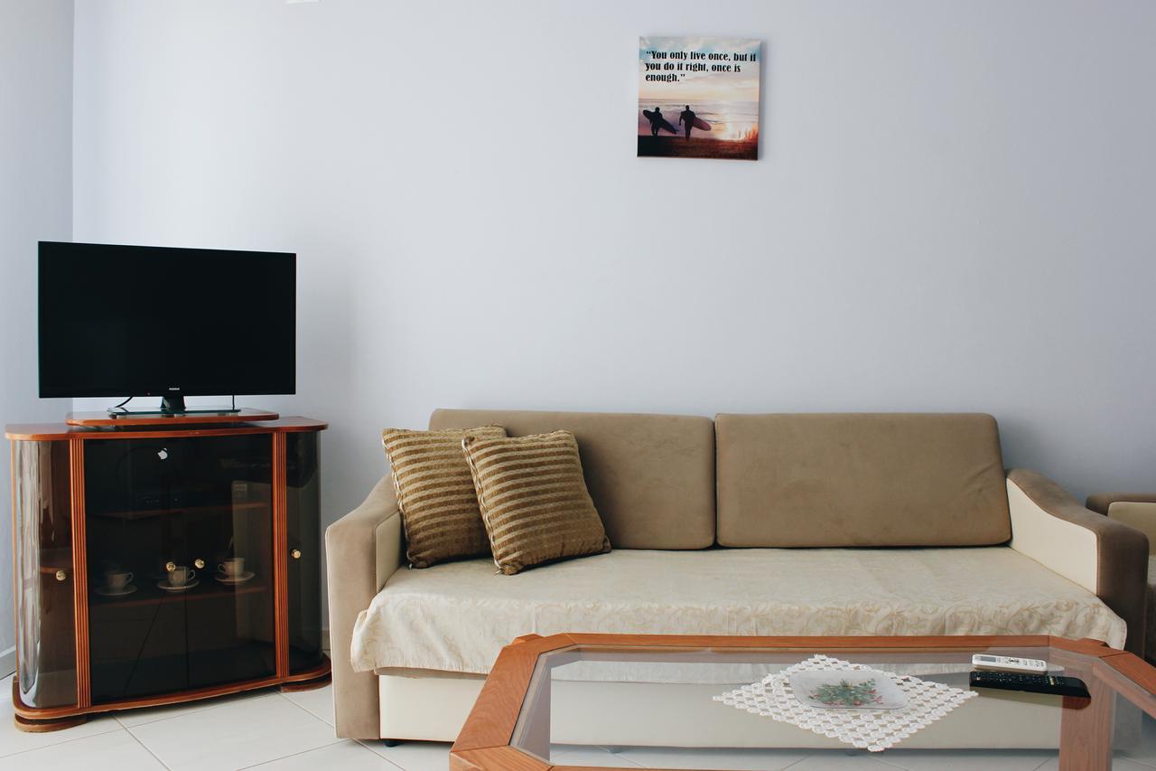 Elti Apartment ساراندا المظهر الخارجي الصورة