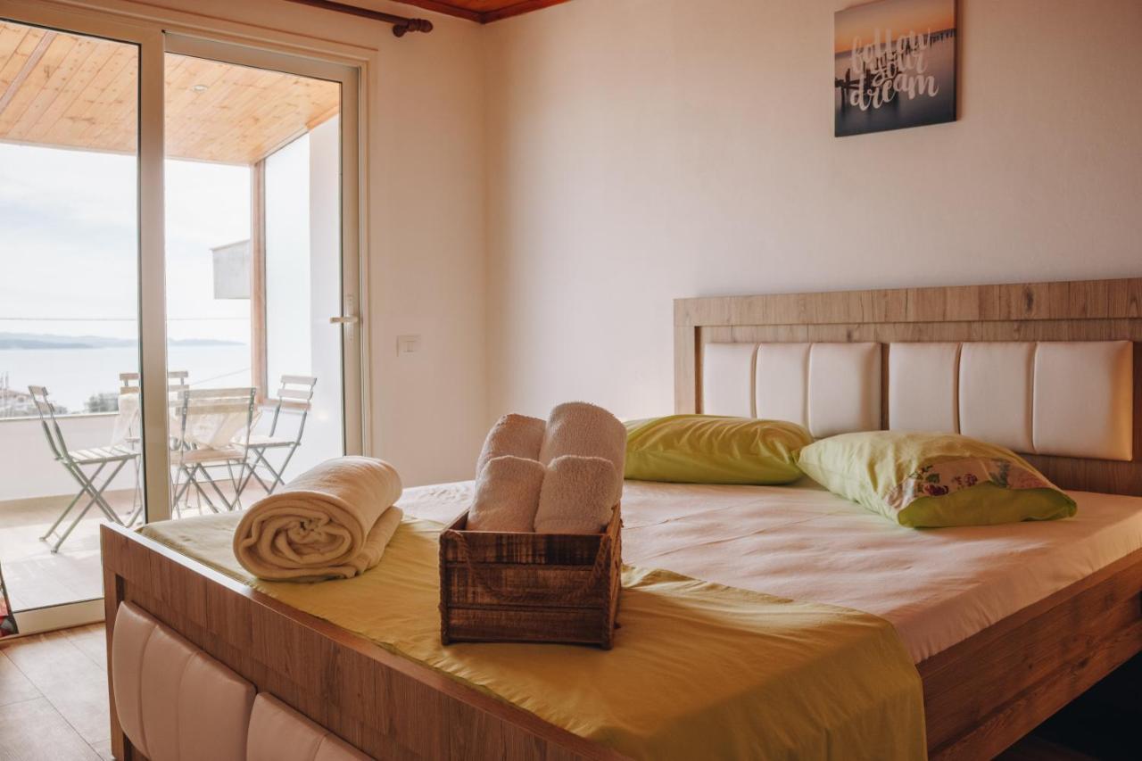 Elti Apartment ساراندا المظهر الخارجي الصورة